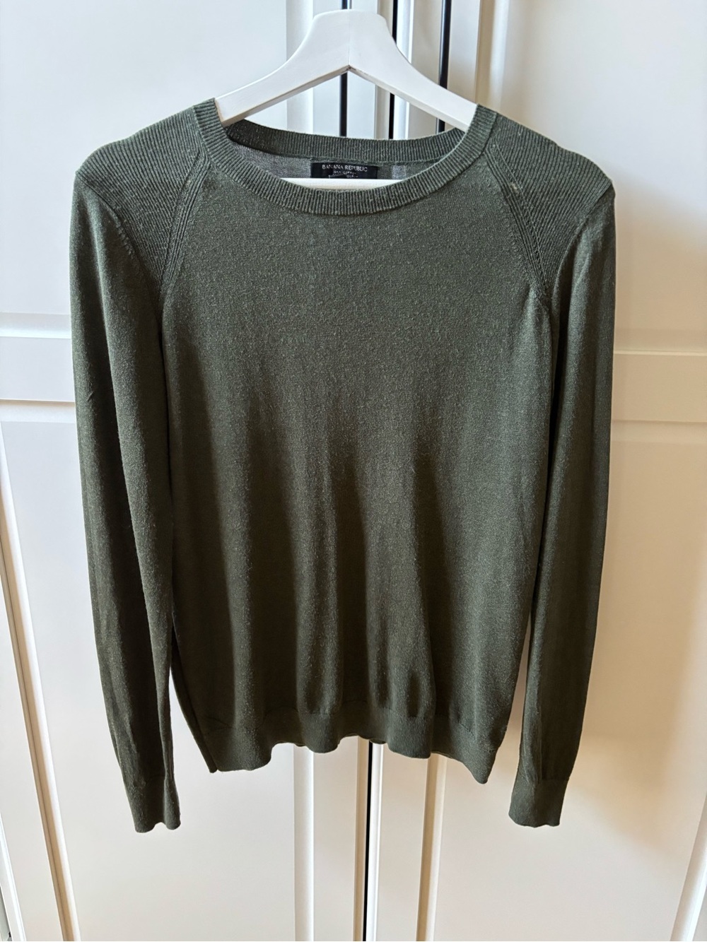 Banana Republic Olive Green Crew Neck Sweater